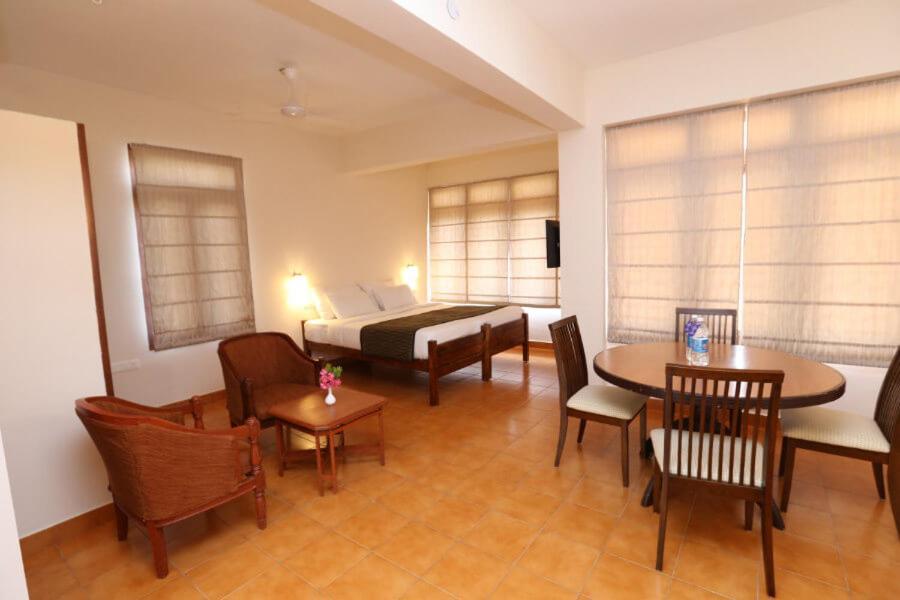 Abad Serviced Villas Ковалам Экстерьер фото