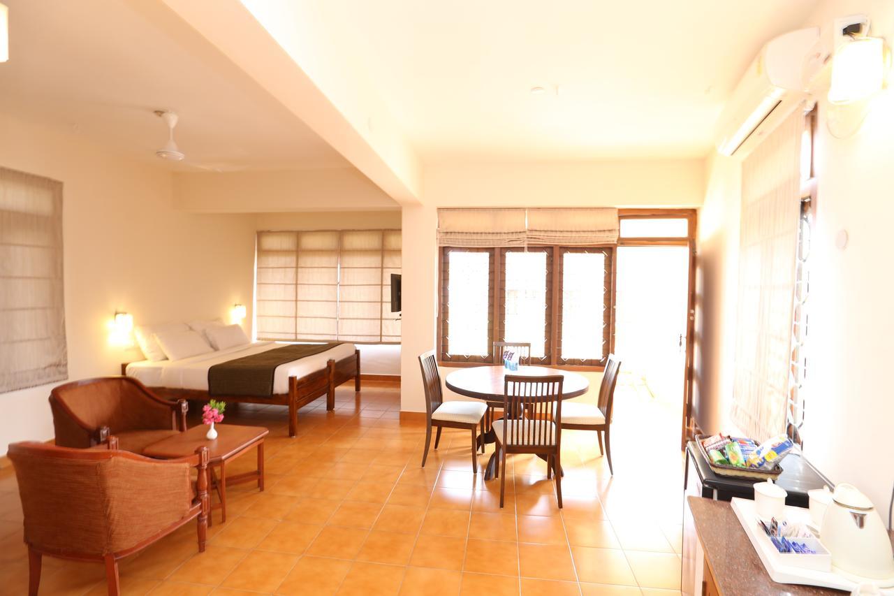 Abad Serviced Villas Ковалам Экстерьер фото